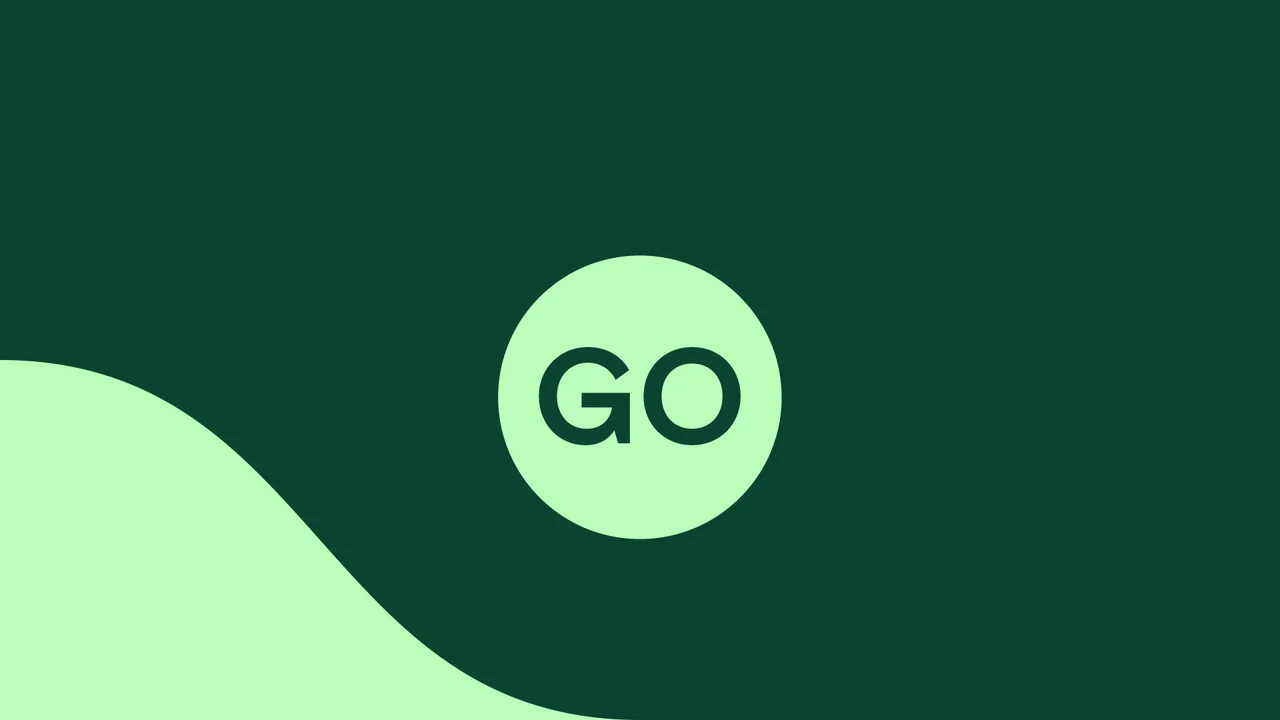 Dark-green reaction-game screen showing GO.